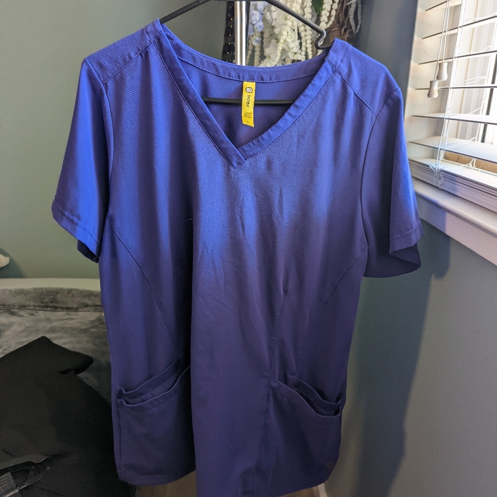 Wonderwink Aero scrub set